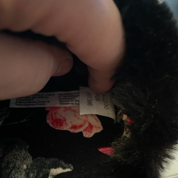 Victoria's Secret Floral Satin Slippers  faux fur trim. Size L  Black pink NWOT - Picture 9 of 12